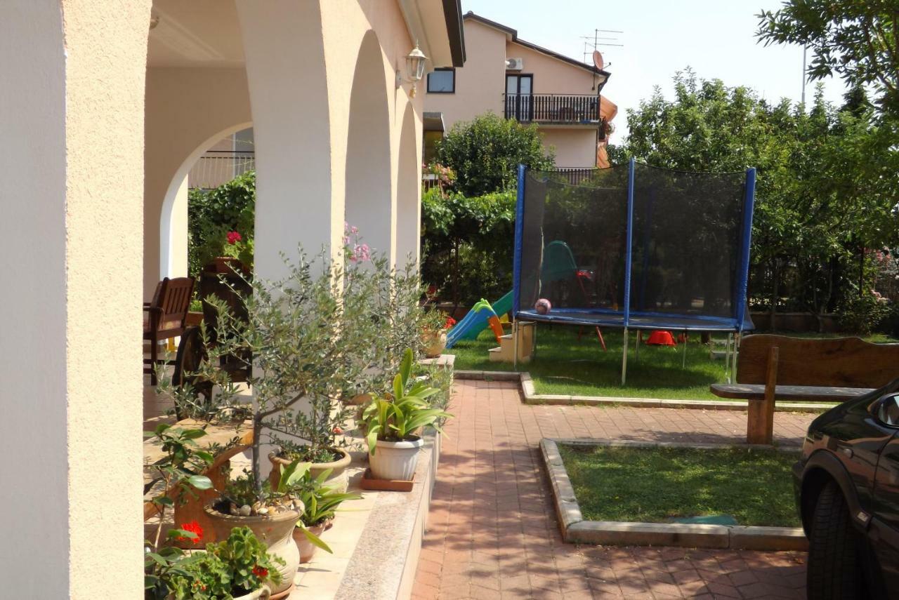Apartmani Bubnic Umag Bagian luar foto
